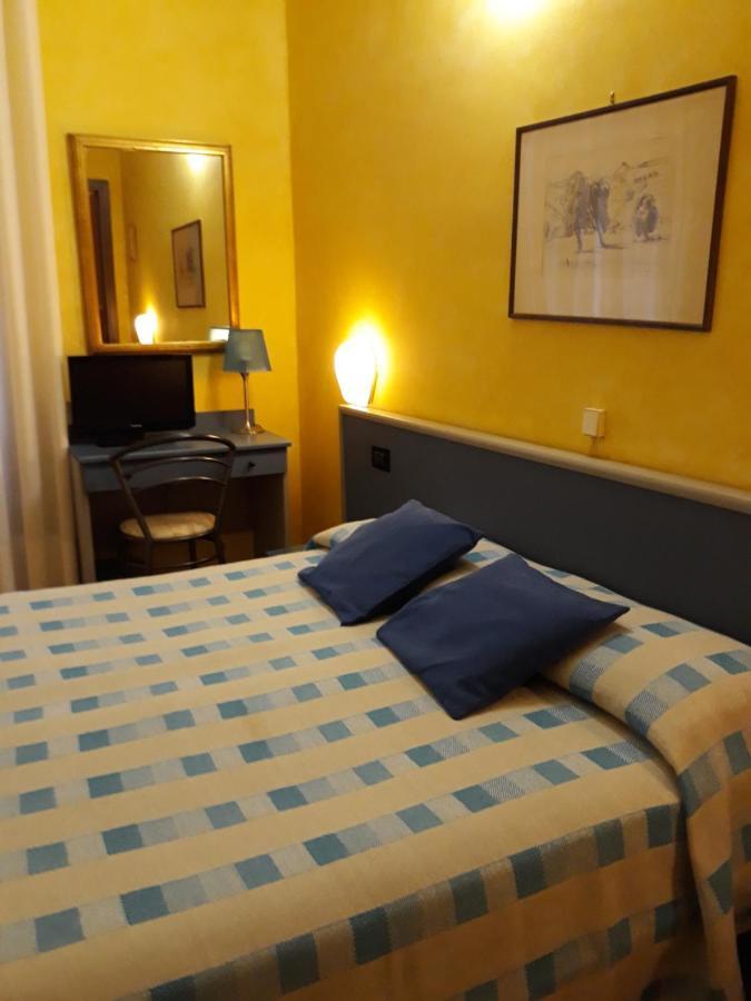 Hotel Cavour Werona Zewnętrze zdjęcie