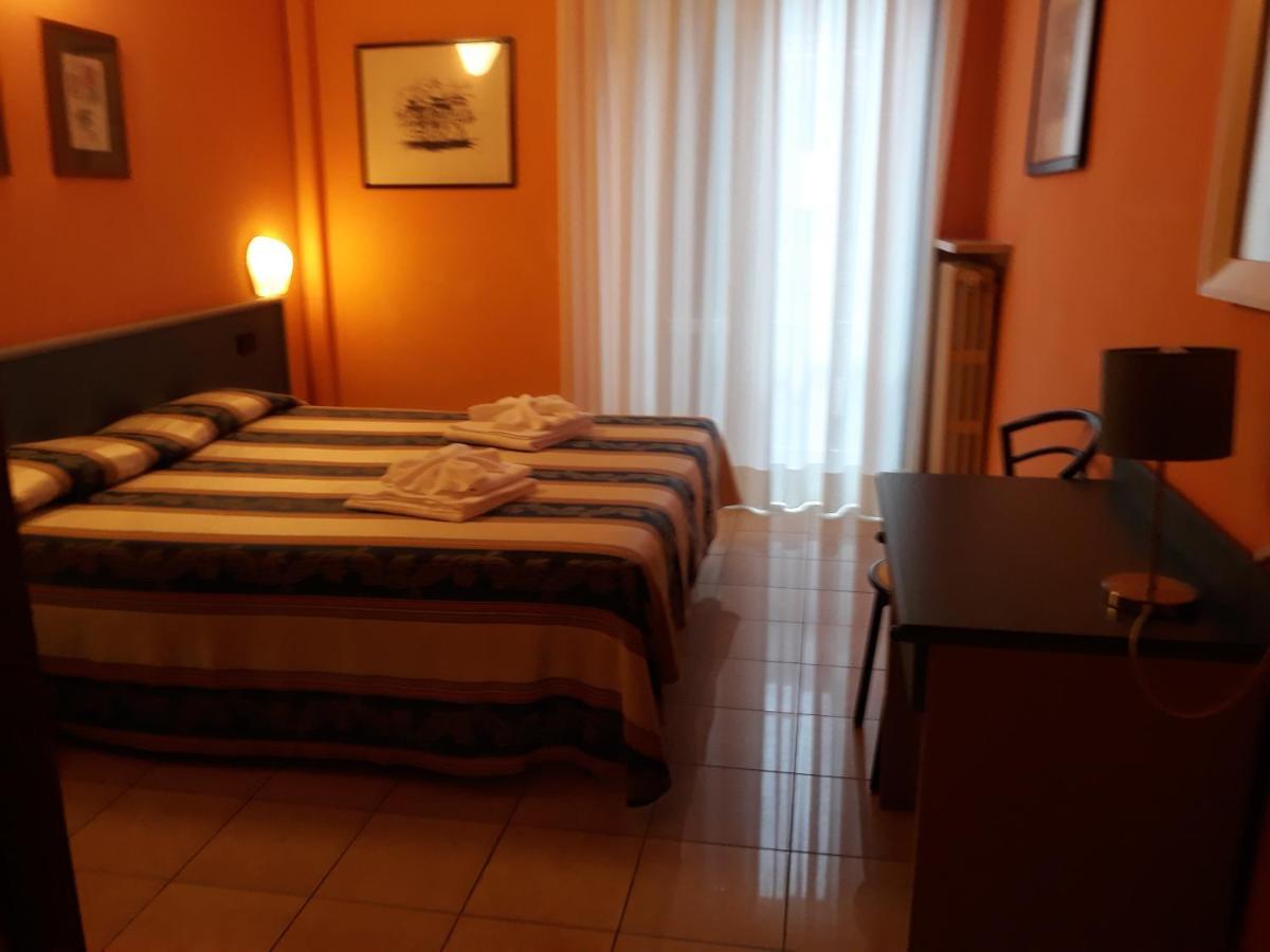 Hotel Cavour Werona Zewnętrze zdjęcie